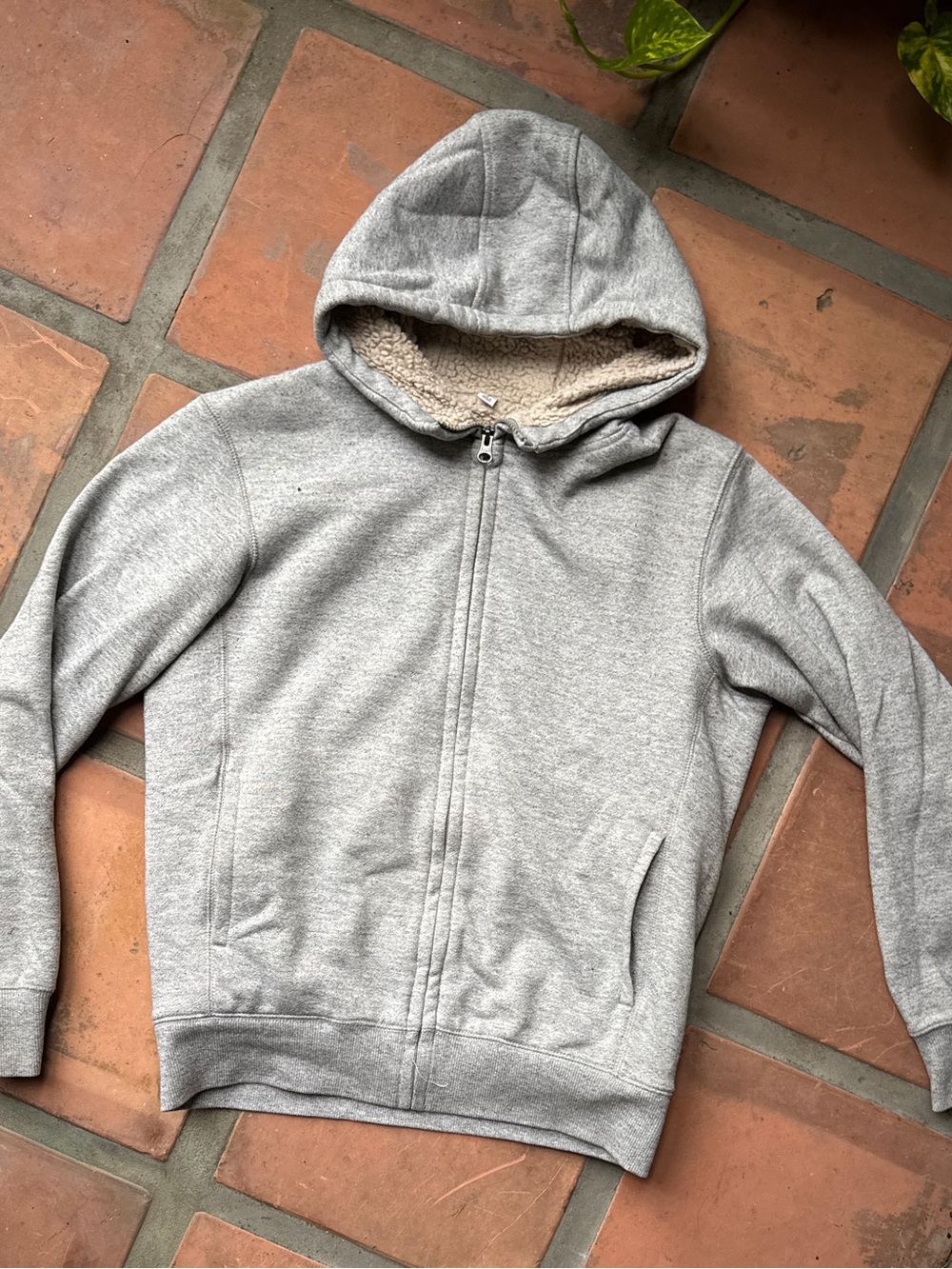 Uniqlo Light Gray Zip-Up Sherpa Hoodie